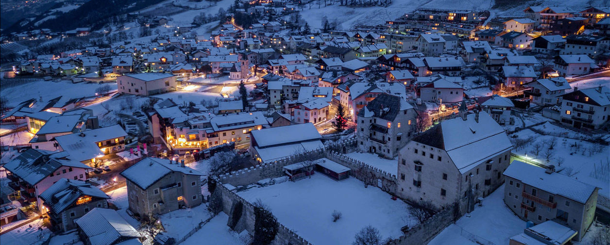 Hotels in Feldthurns