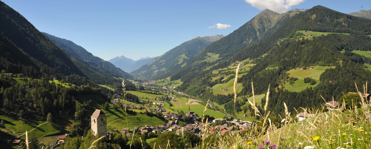 Ferienwohnungen / Residences im Passeiertal