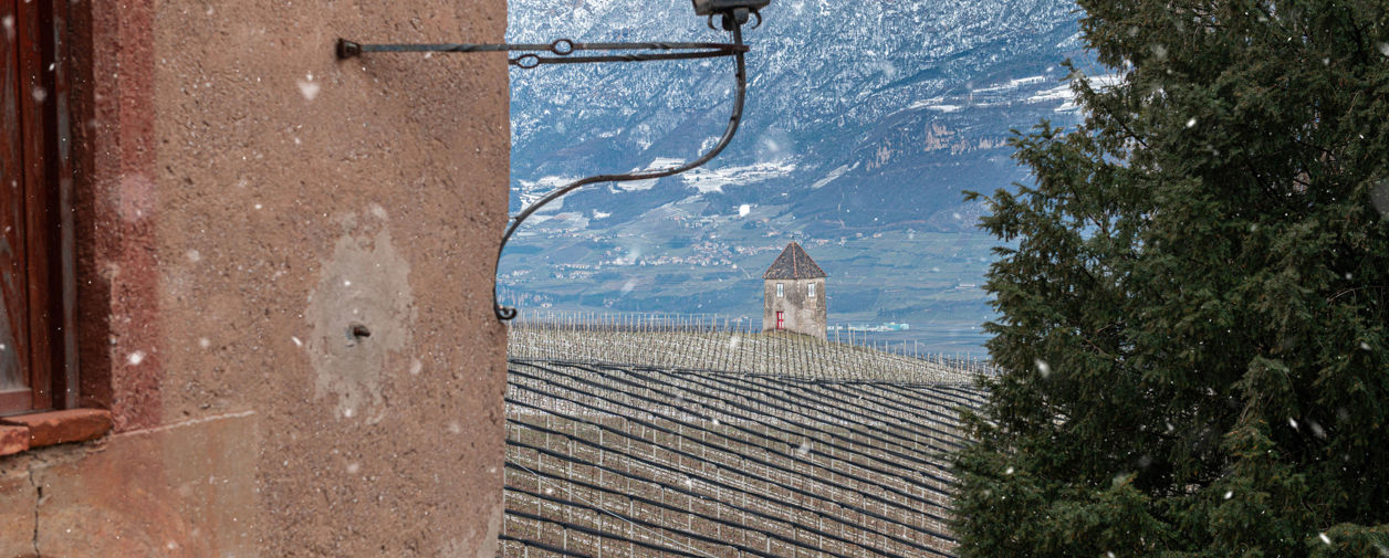 Hotels in Montan
