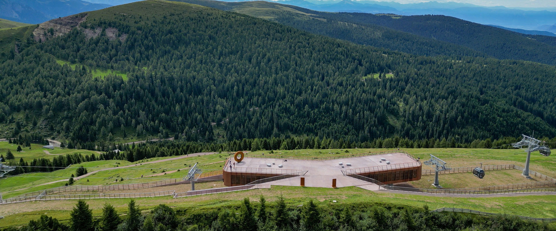 Naifjoch Vista Aussichtsplattform Naifjoch Vista bei Meran 2000.